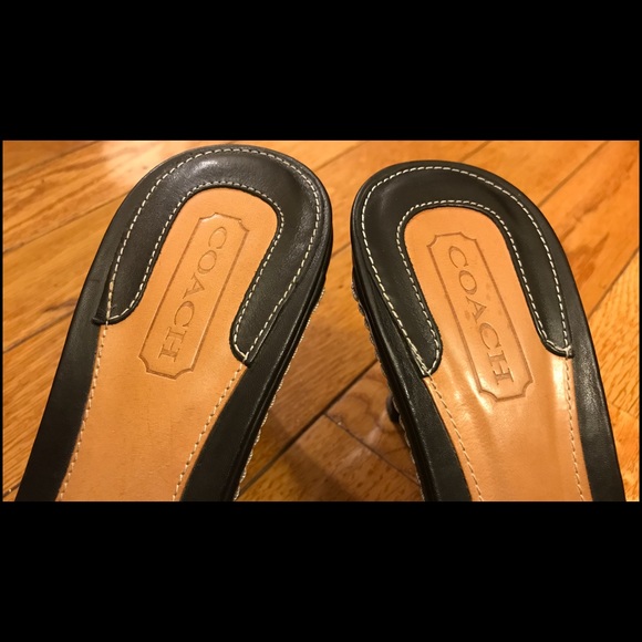 Coach Deanna open toe signature heels size 8 - Picture 6 of 8